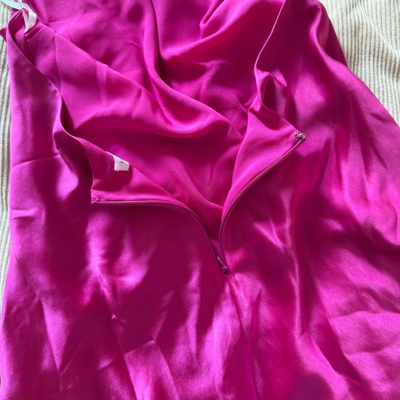 Lovers & Friends Hayes Mini Dress Magenta Pink Halter Satin Small FLAW - Picture 6 of 15